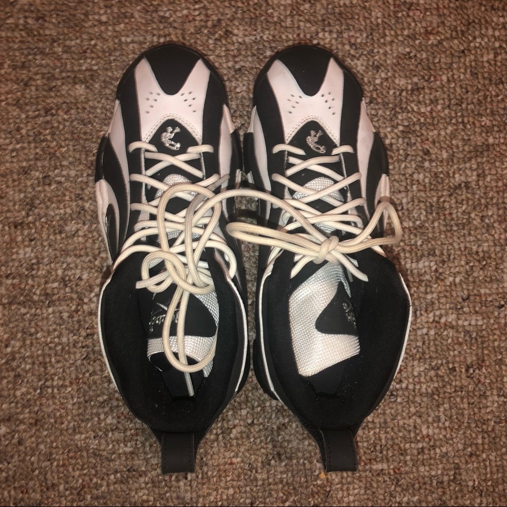 Nike Shaqnosis